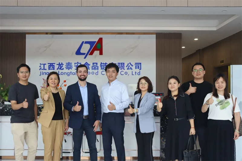 【开拓国内外市场，推进企业发展】 巴西Cooperfrigu Foods公司代表Lucas先生莅临公司考察调研
